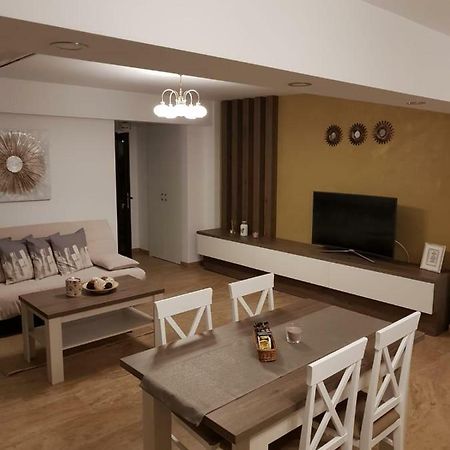 Apartament 2 Camere Ultracentral Ramnicu Valcea Luaran gambar