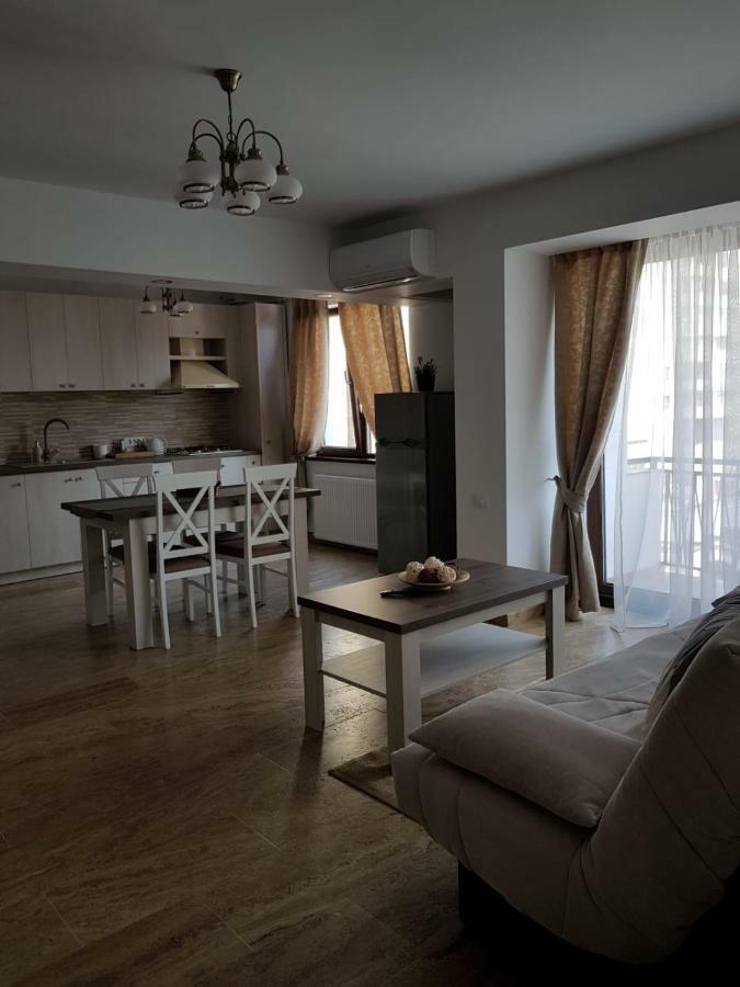 Apartament 2 Camere Ultracentral Ramnicu Valcea Luaran gambar