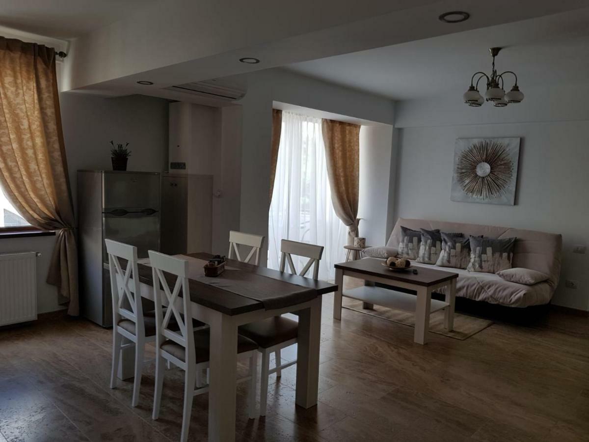 Apartament 2 Camere Ultracentral Ramnicu Valcea Luaran gambar