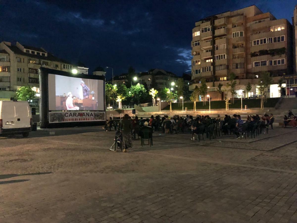 Apartament 2 Camere Ultracentral Ramnicu Valcea Luaran gambar